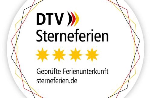 Oberaudorf Apartment | FeWo "Bergidylle" im Bergschlößl