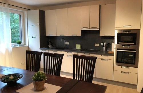Selm Apartment | Fewo Bork für Urlauber, LAFP-Studenten & Monteure, 400 m zum LAFP, großer Garten, ruhige Lage, kostenlose Parkplätze am Haus