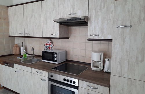 Molschow Apartment | Fewo EG - Ferienhaus Wilhelmine Ferienwohnungen mit Garten & Grill