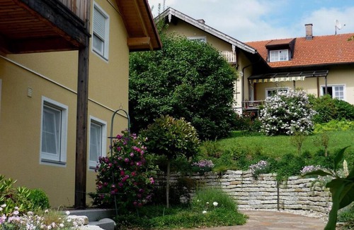 Bad Endorf Apartment | FeWo Langbürgnersee, 60 qm Erdgeschoss, 1 separates Schlafzimmer
