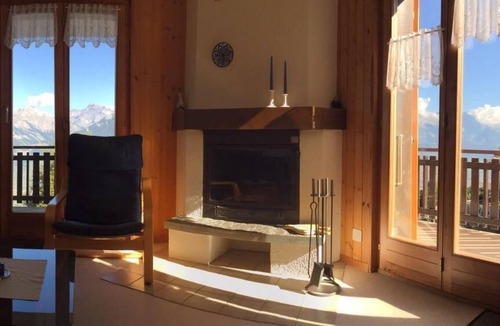 Veysonnaz Apartment | Fewo mit Blick auf die Berge by Interhome