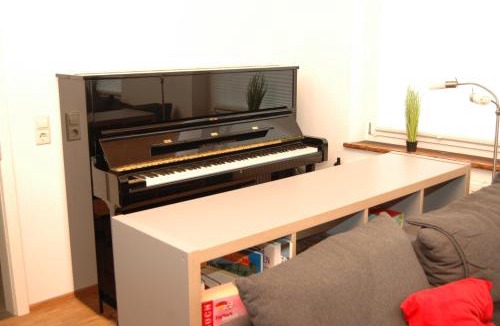 Christazhofen Apartment | FeWo mit Lounge und Klavier
