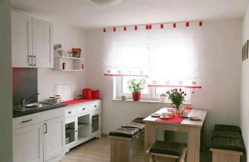 Sulzfeld Apartment | Fewo neu renoviert - gemütlicher Urlaub zum Ausspannen in Sulzfeld
