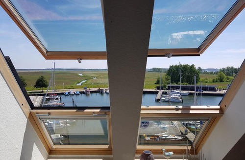 Karlshagen Apartment | Fewo Segelhafenidyll - direkte u. ruhige Wasserlage