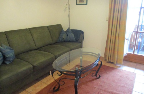Grassau Apartment | Fewo Sonnenblume 59 qm f. 2-4 Pers., Wohn-Schlafraum getrennt, Kochnische, Balkon.