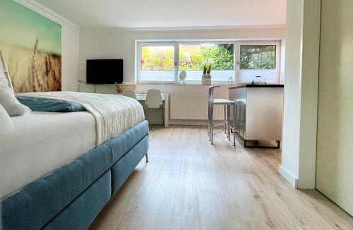 Welver Apartment | FeWo Studio 'Ein Bett im Kornfeld', Küche, 30qm, Souterrain