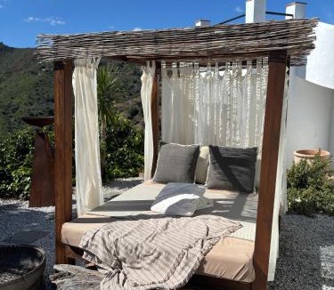 Comares Apartment | Finca Los Arcos Bed and Breakfast Comares Malaga