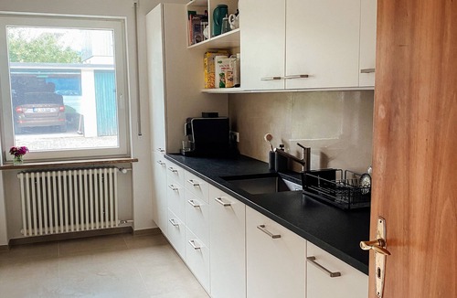 Reichenau Apartment | Findling apartment right on the lake with its own beach, great lake view and terrace