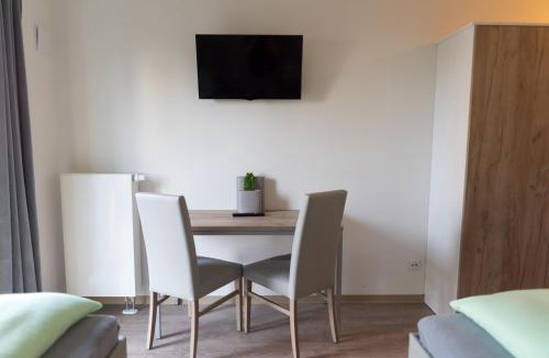 Englschalking Apartment | FirstSleep Boardinghouse Griesfeldstrasse München