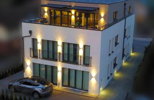 Russee - Hammer Apartment | Fjord Stay - Penthouse mit Whirlpool "Stockholm"