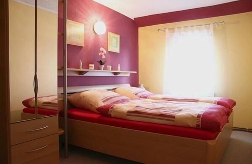 Reinhardtsdorf-Schoena Apartment | Flat "Holiday flat Hirsch family"