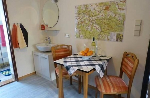 Reinhardtsdorf-Schoena Apartment | Flat "Holiday flat Hirsch family"
