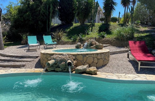 San Ambrosio House | Flooded with light!Breathtaking views!Refreshing pools!WIFI!Peace and quiet guaranteed