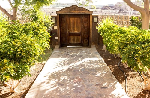 Las Rosas House | "Floratere" mit Terrasse by Interhome