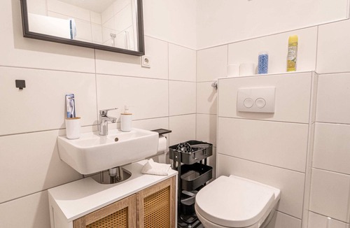 Dortmund Apartment | FOR 2, kitchen, queen-size bed, fast internet