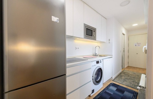 Ciudad Jardin Apartment | (FOV160IIA) 1 bedroom apartment in Chamartín, Madrid