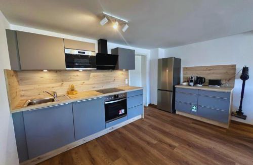 Großhabersdorf Apartment | Frankenherz-Apartments - Premium Wohnung mit Terrasse, nahe Playmobil-Funpark & zur Messe, Self-Check-In
