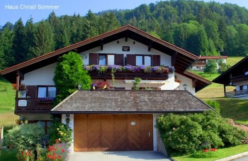 Reit im Winkl Apartment | Free parking - apartment quiet location, 5 min to the town center
