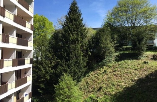 Gmain Apartment | Friendly city apartment -2 persons with elevator, 25sqm, south-east balcony