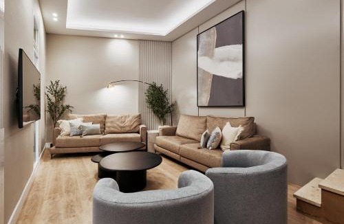 Trafalgar House | Fuencarral Living 5BR 7BH
