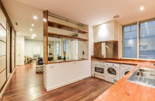 Justicia Apartment | Fuencarral V - Elegante y Amplio apartamento en Gran Vía