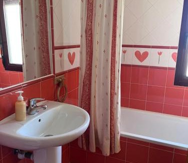 Munoveros Apartment | FUENTE GRANDE I