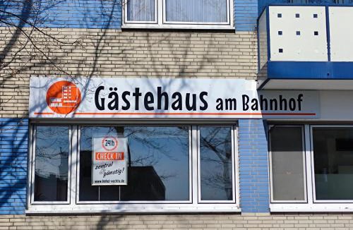 Vechta Hotel | Gästehaus am Bahnhof Vechta, Smart Check, WLAN & Parkplatz
