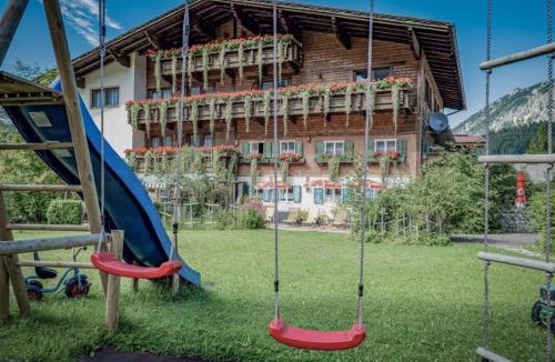 Haldensee House | Gästehaus Elfriede inklusive Sommerbergbahnticket