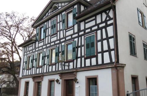 Oberndorf am Neckar House | Gästehaus Krone