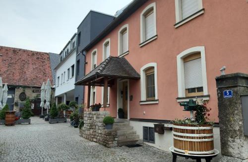 Dettelbach House | Gästezimmer Düll