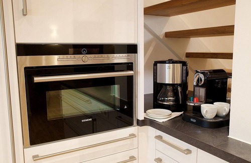 City Centre Regensburg Apartment | Gallery apartment (55sqm) with kitchen and WLAN