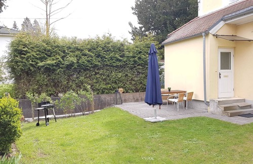 Coburg House | Gallery in the coach house, 5 minutes' walk from the market square,