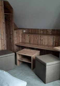 Oberdachstetten House | Gasthaus-Pension Hofmann