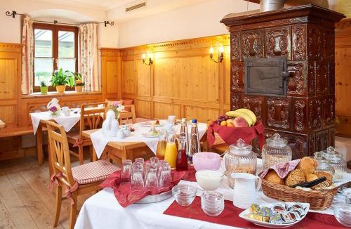 Riedenburg Hotel | Gasthaus Zum Himmelreich