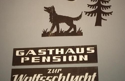 Ullstadt Hotel | Gasthaus zur Wolfsschlucht