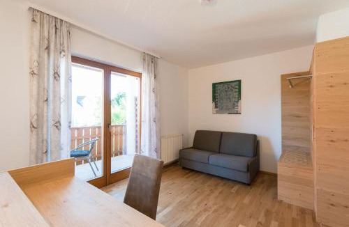 Alfeld House | Gasthof-Pension Brauner Hirsch in Alfeld - Mittelfranken
