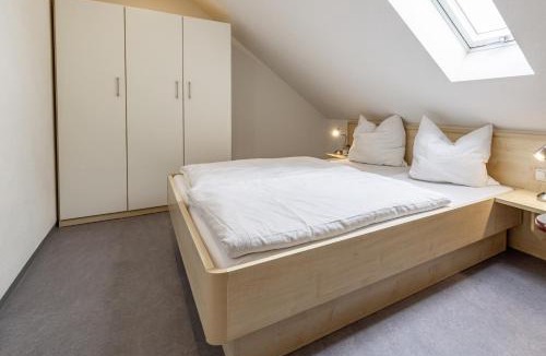 Pegnitz Apartment | Gasthof Pension Drei Linden