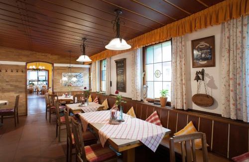 Roedental Hotel | Gasthof Sauerteig