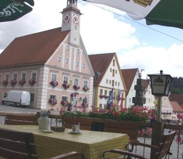 Greding House | Gasthof zum Bayerischen