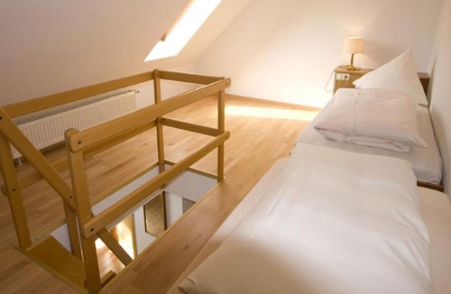 Deining House | Gasthof Zum Hahnenwirt