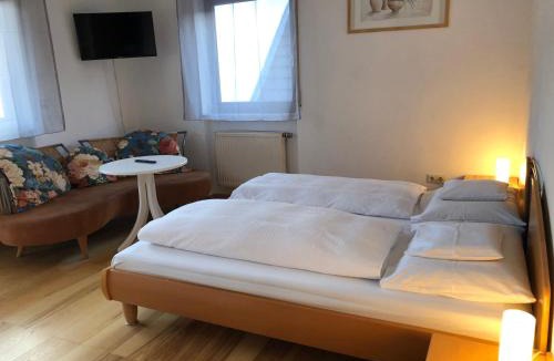 Leidersbach Hotel | Gasthof Zur Krone