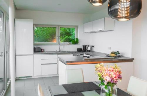 Berg Apartment | Gastl Ferienwohnung und Bootsverleih