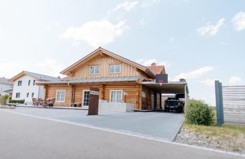Nesselwang Apartment | Gaul Lodge - für bis zu 8 Gäste, inkl Königscard, 4 Schlafzimmer, 2 Bäder, große Küche, gratis Parken & WLAN, Self Check-in