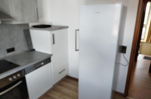 Geilenkirchen Apartment | Geilenkirchen IaM mit Balkon,3 Schlafzimmer ,7 betten,150 qm