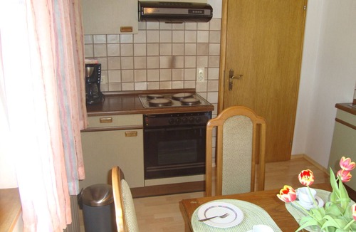 Dombuehl Apartment | Gemütlich und Zeitlos Modern Eingerichtete Ferienwohnung in Ruhiger Lage an der Romantischen Straße