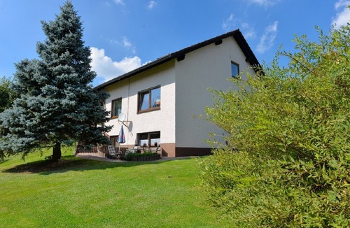 Nagel Apartment | Gemütliche 3-Sterne-Ferienwohnung mit Dachterrasse und kostenfreiem WLAN