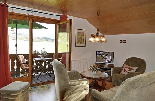 Saulgrub Apartment | Gemütliche Alpenwohnung in Altenau