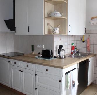 Stockum Apartment | gemütliche Dachgeschoss- Ferienwohnung im Grünen