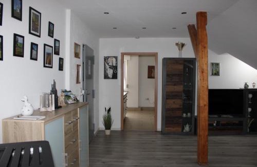 Stockum Apartment | gemütliche Dachgeschoss- Ferienwohnung im Grünen