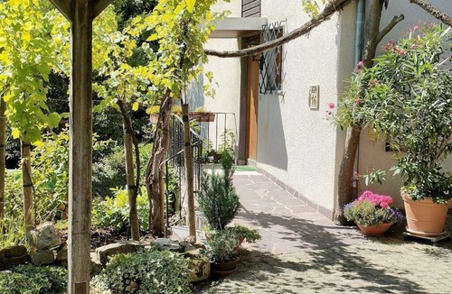 Obereisenheim Apartment | Gemütliche Ferienwohnung mit 2 Schlafzimmern und Terrasse